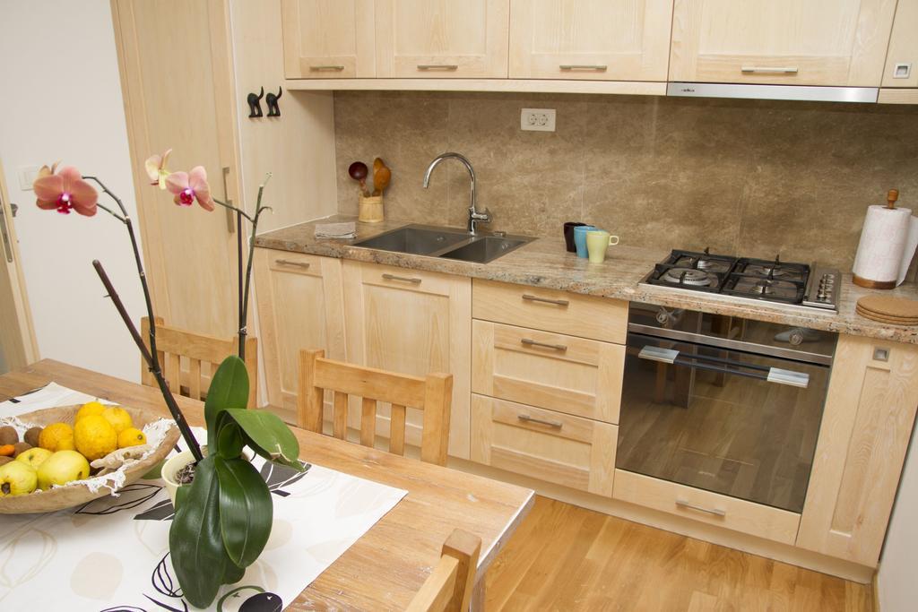 Apartments Brezanin Сутоморе Экстерьер фото